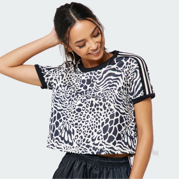 Adidas Originals 3-Stripes Animal Print Cropped Tee Ecru/Black Size S NWT - Picture 2 of 12